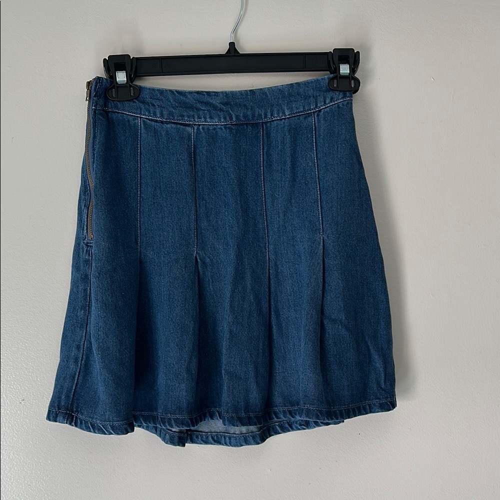 YFB A-Line Blue Denim Pleated Mini Skirt